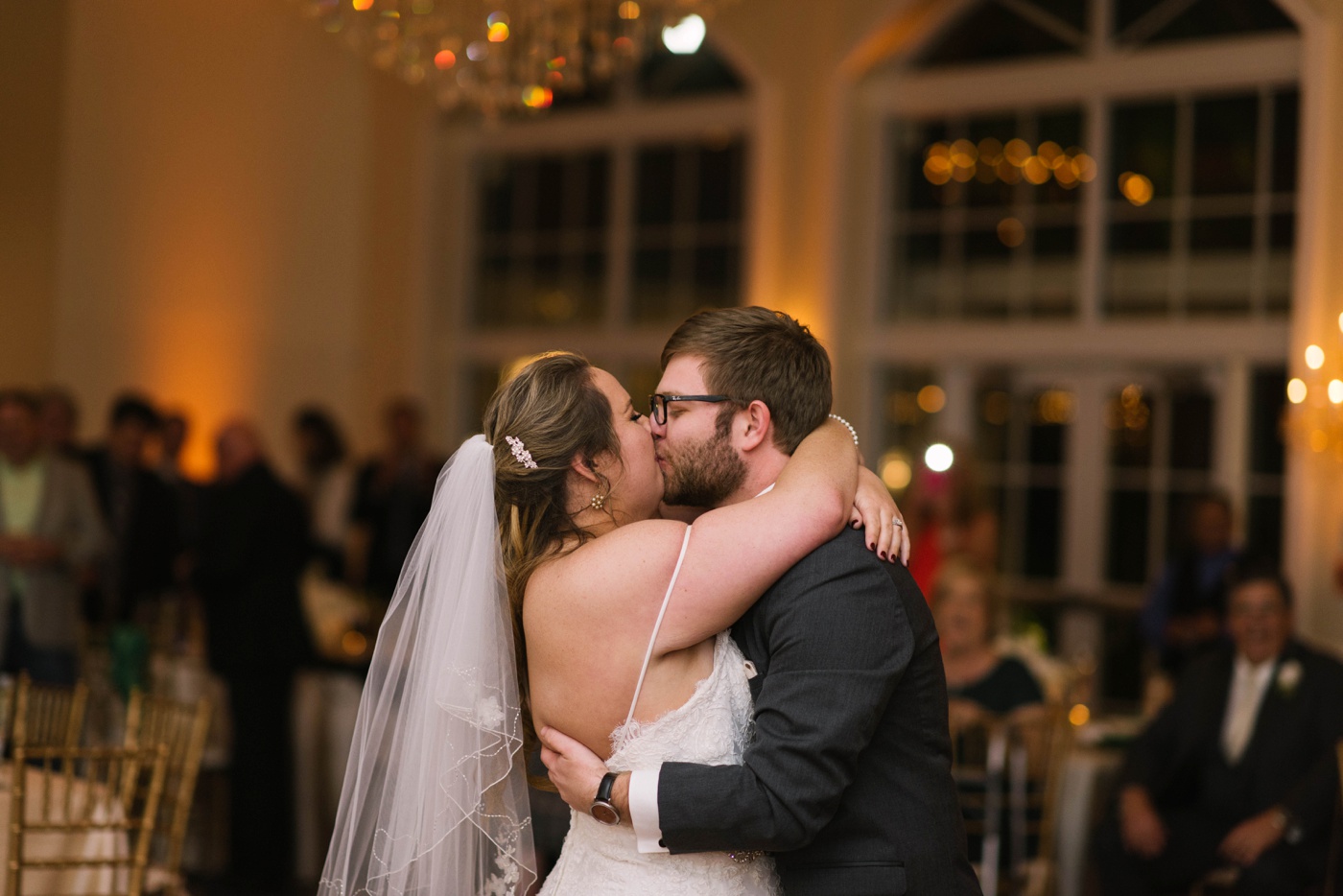 wedding first dance photos