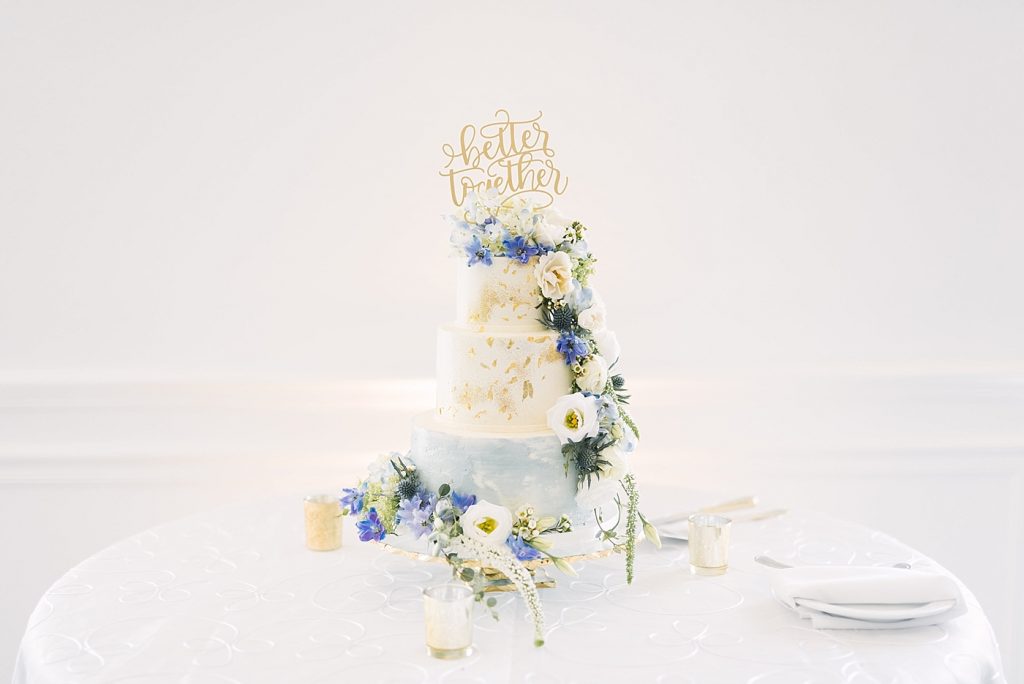 blue and white wedding cake